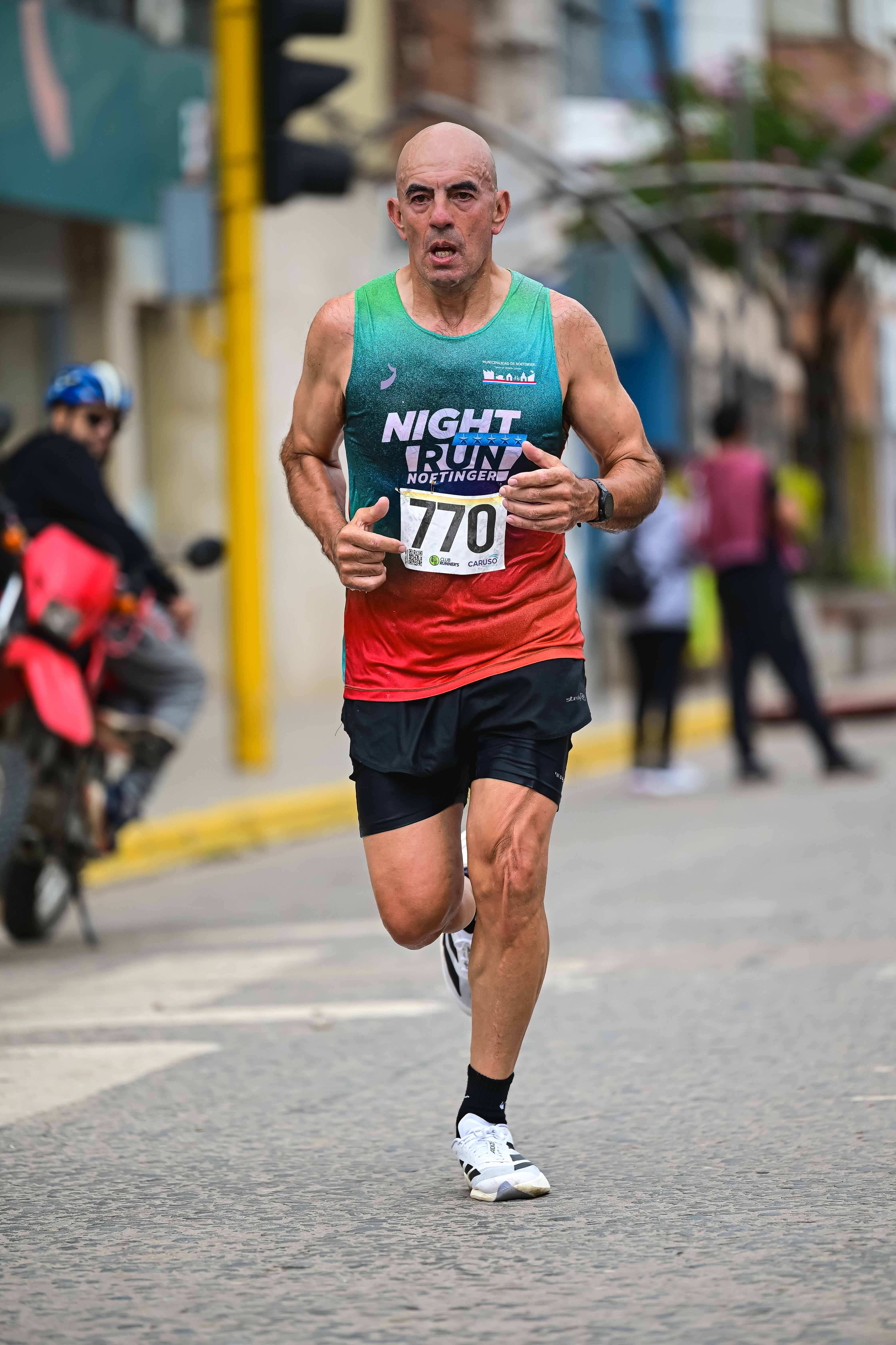 Foto Dorsal 770