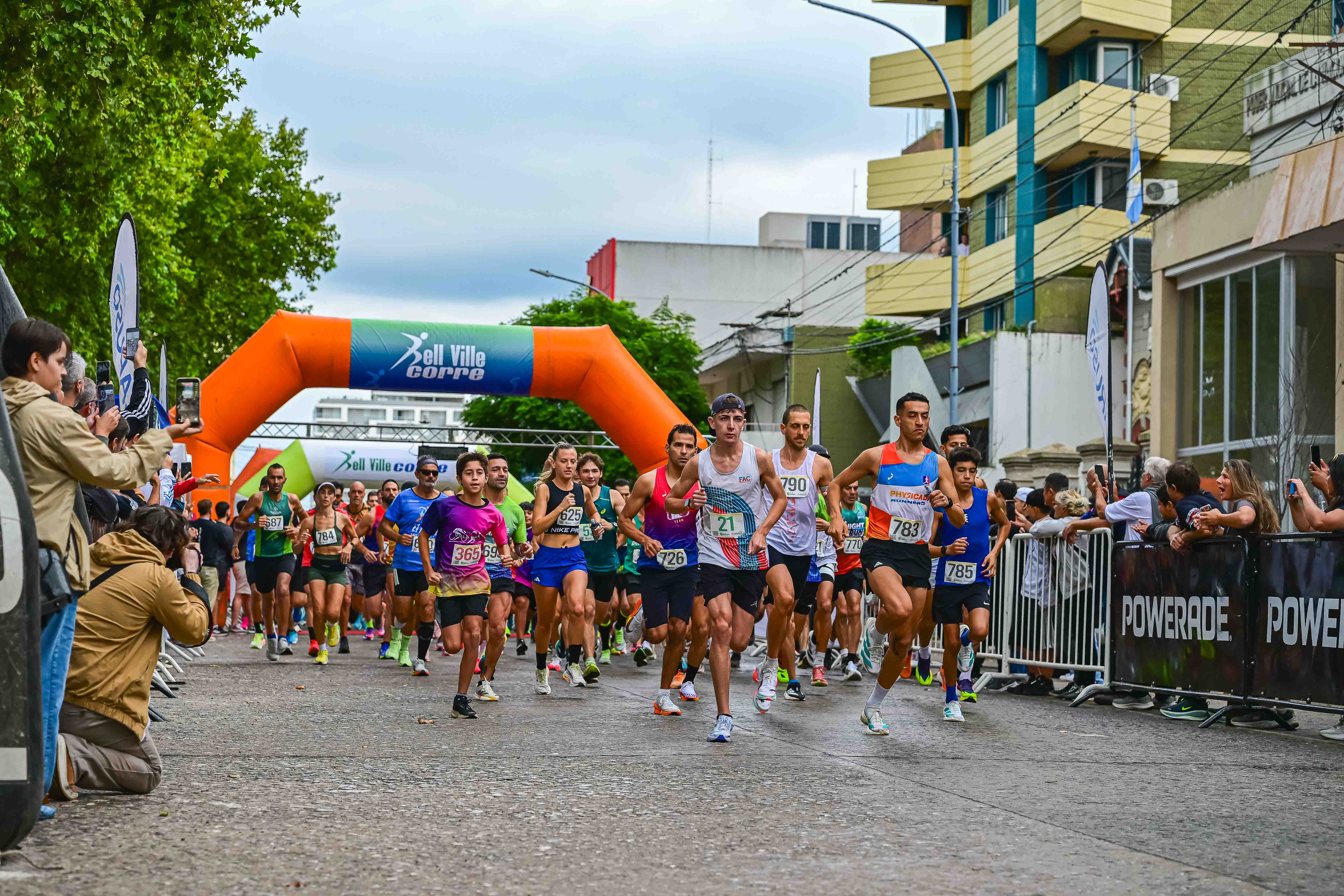 Foto Dorsal 790