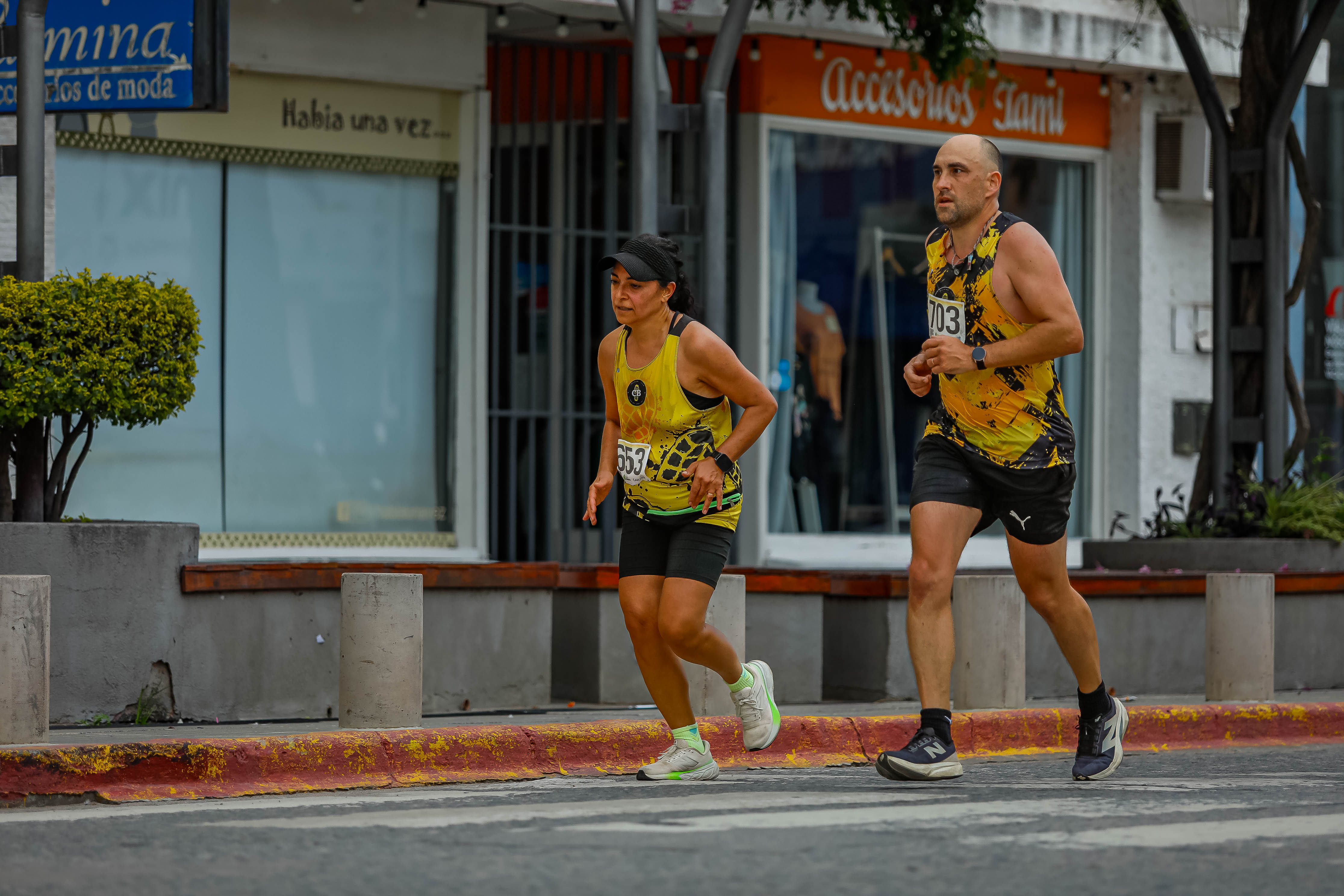 Foto Dorsal 703