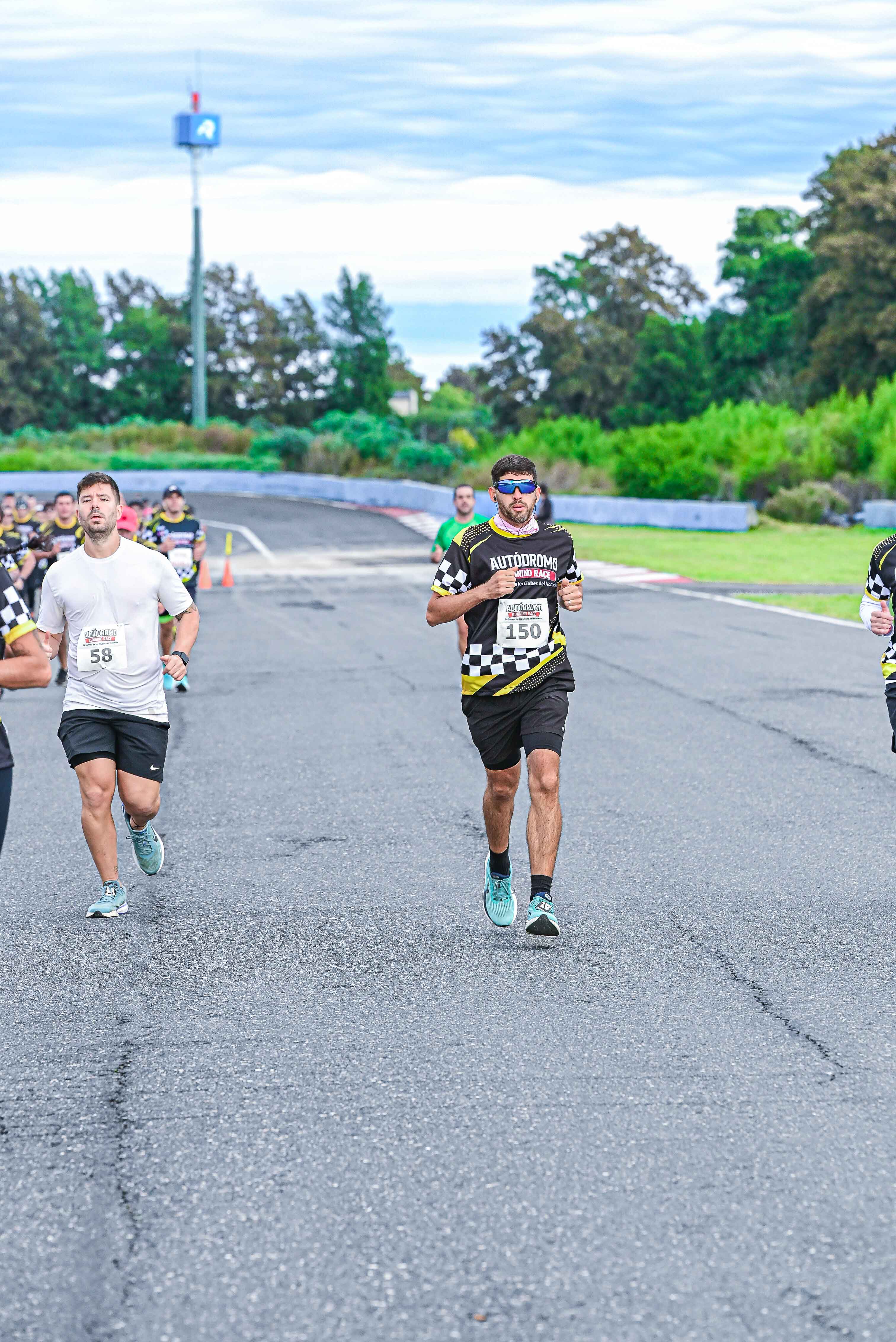 Foto Dorsal 150