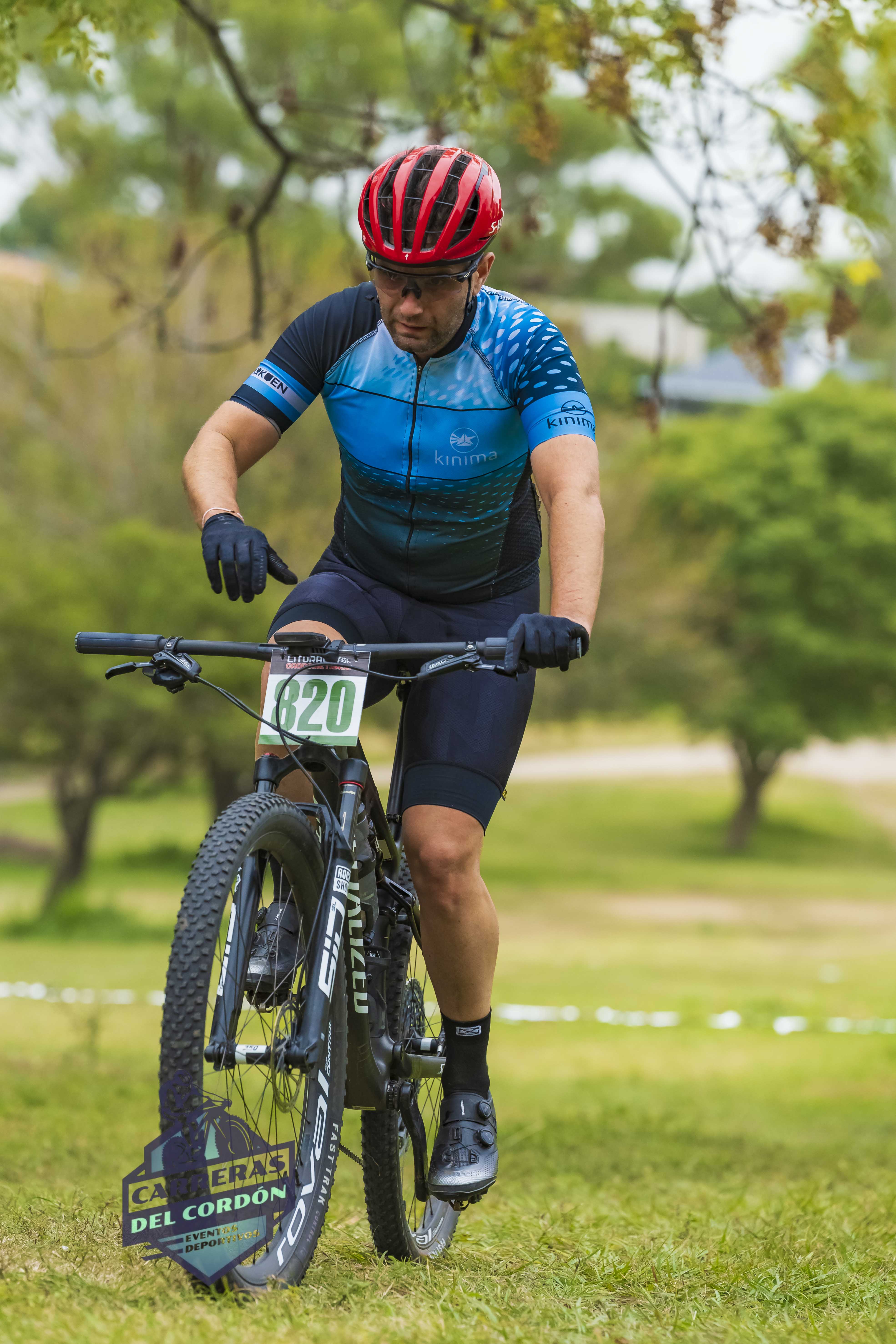 Foto Dorsal 150