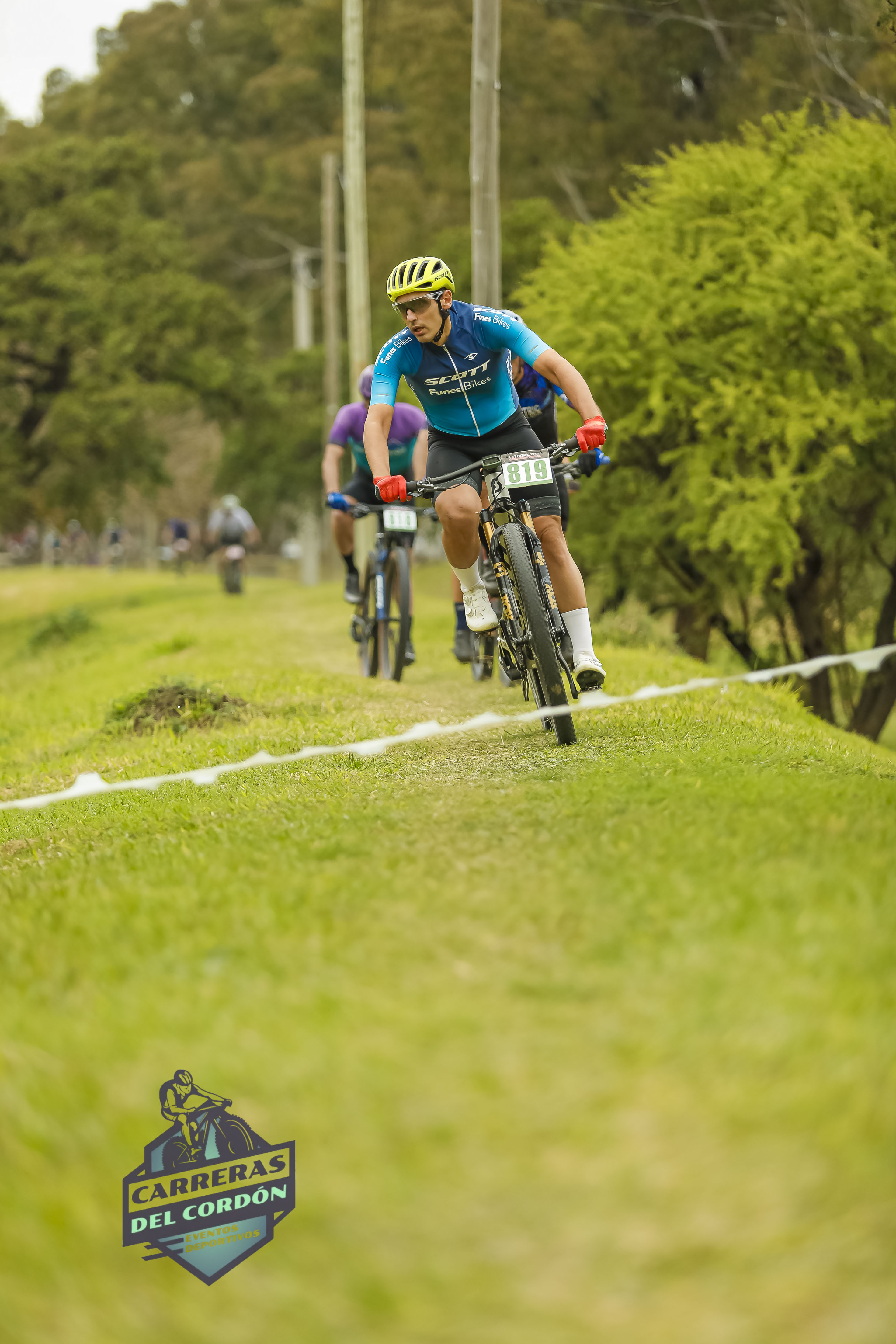 Foto Dorsal 819