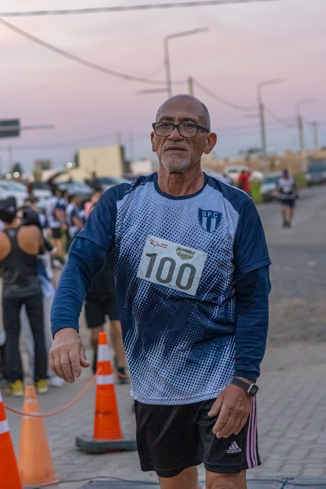 Foto Dorsal 100